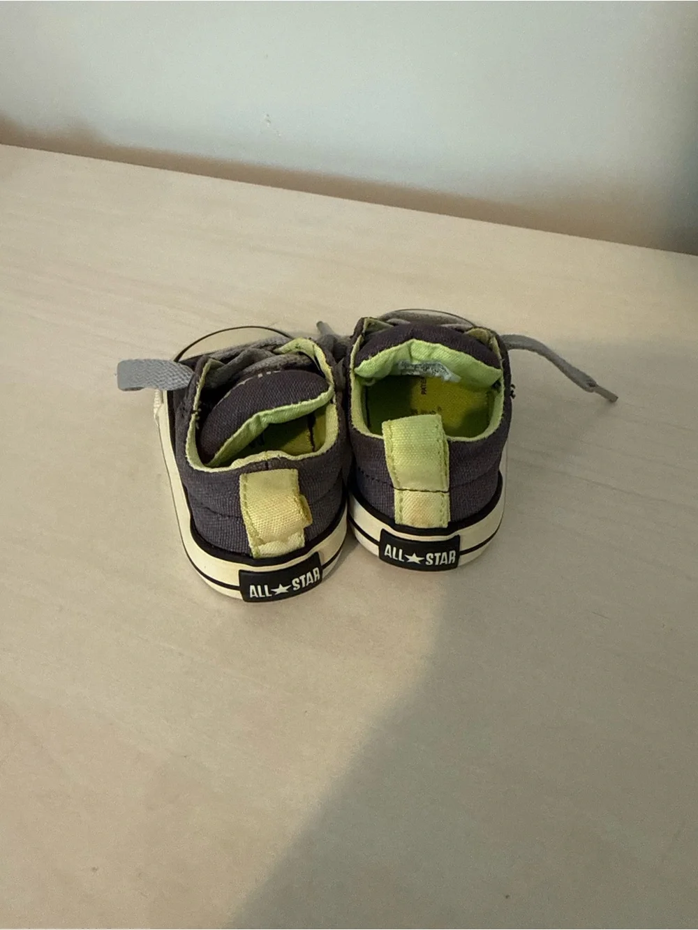 Converse kids low